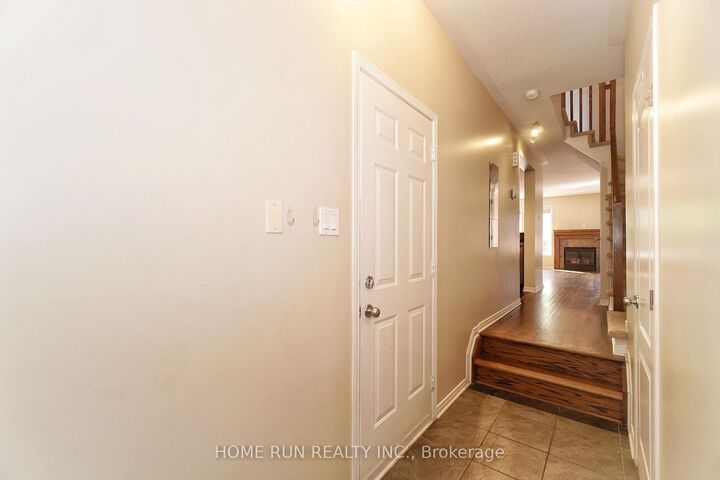Property Photo:  292 Freedom Private  ON K1G 6W4 
