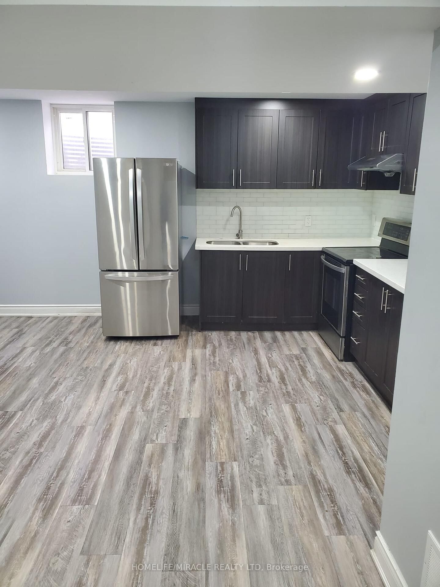 Property Photo:  43 Tappet Drive  ON L6P 0K4 