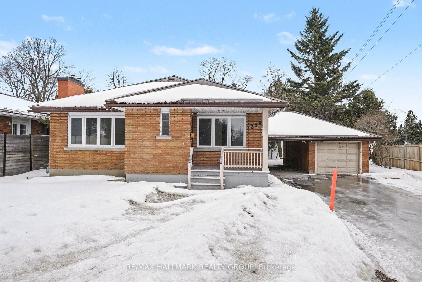 Property Photo:  1299 Evans Boulevard  ON K1H 7T8 
