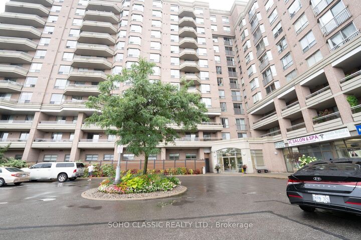 1700 Eglinton Avenue E 809 — photo 1