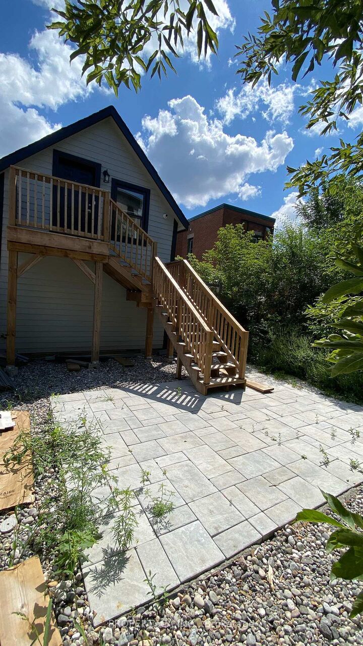 Property Photo:  395 Gladstone Avenue Unit C  ON K2P 0Y9 