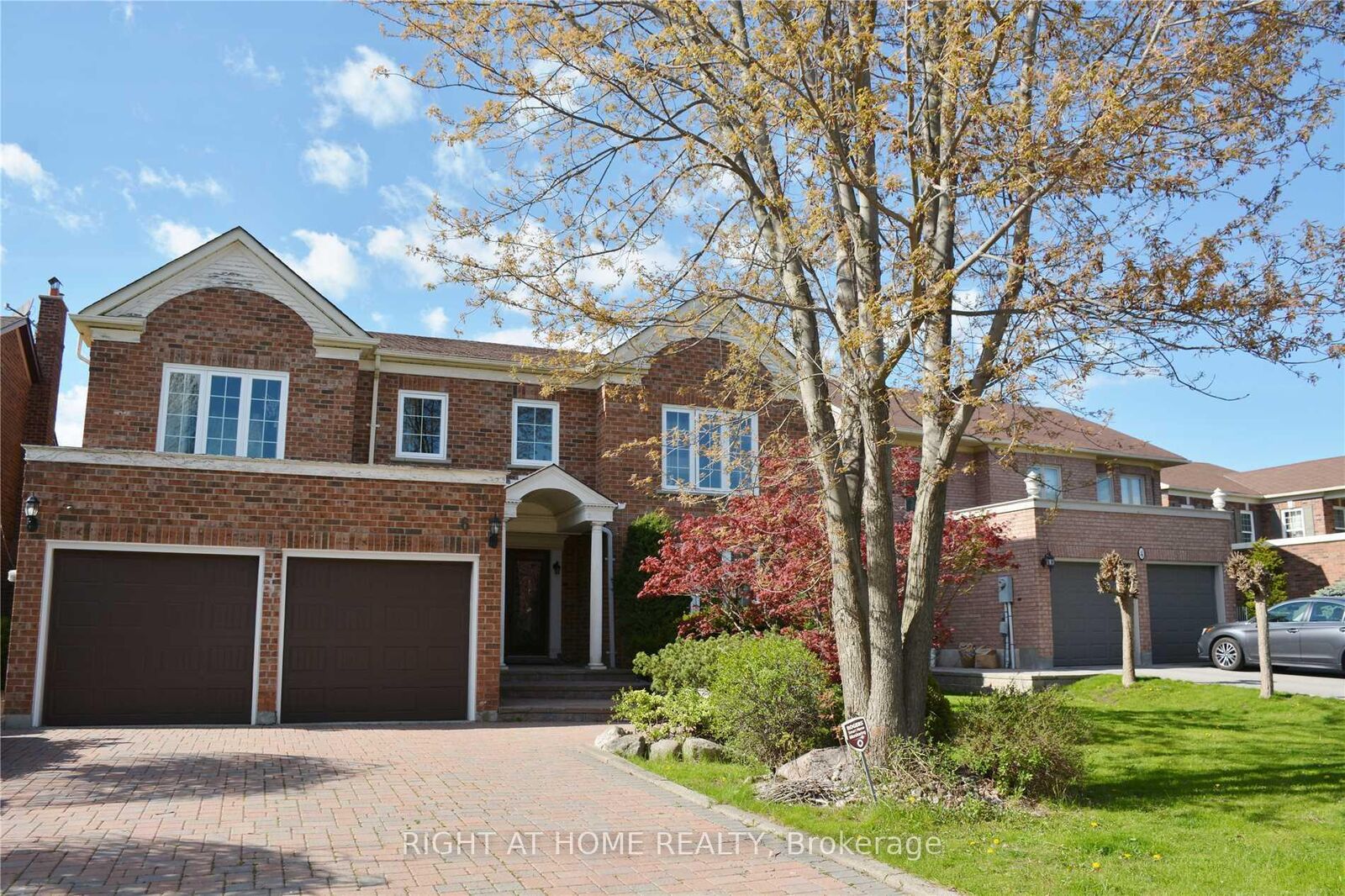 Property Photo:  6 Cowles Court  ON L4C 9A7 