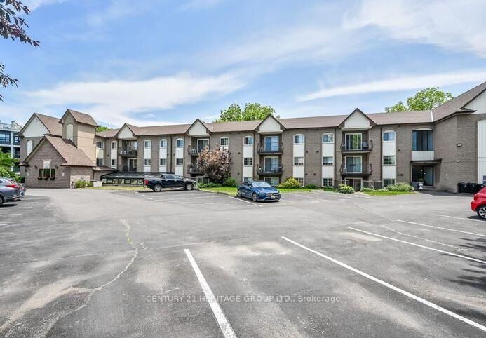 Property Photo: 20 John Street 202 ON L3M 1X5