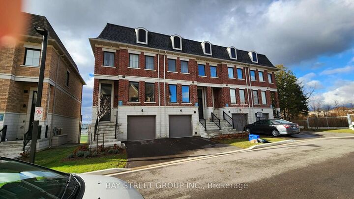 Property Photo:  70 Seacoasts Circle  ON L6A 5B6 