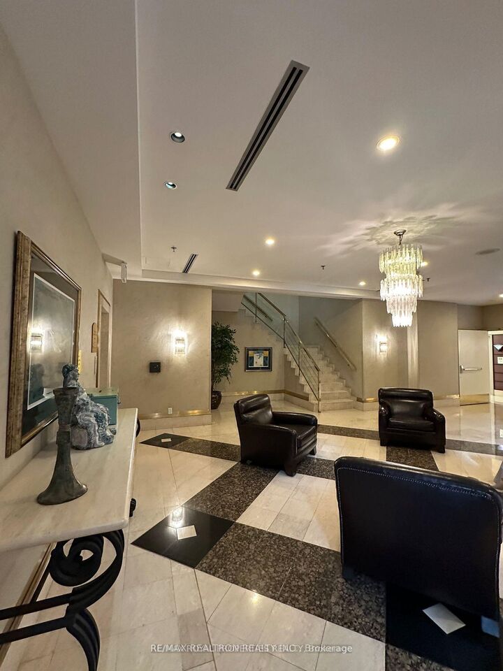 Property Photo:  88 Corporate Drive 718  ON M1H 3G6 