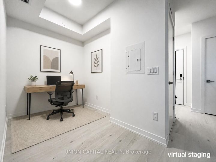 Property Photo:  2501 Saw Whet Boulevard 219  ON L6M 5N2 
