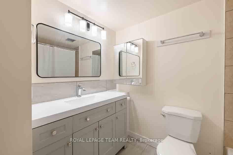 Property Photo:  40 Arthur Street 901  ON K1R 7T5 
