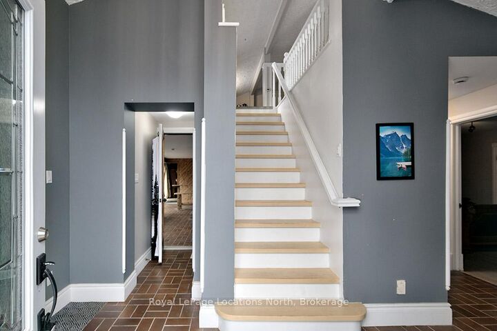 Property Photo:  252 Swiss Meadows Boulevard  ON N0H 2E0 