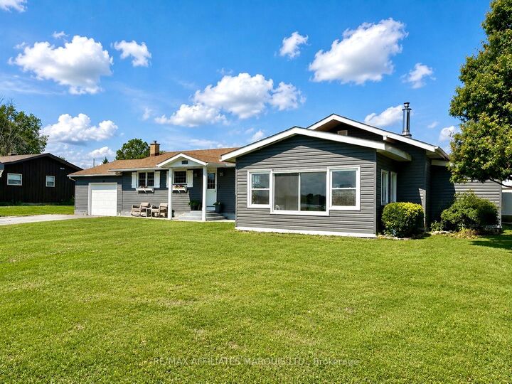 Property Photo:  15253 County Road 2 Road  ON K0C 1M0 