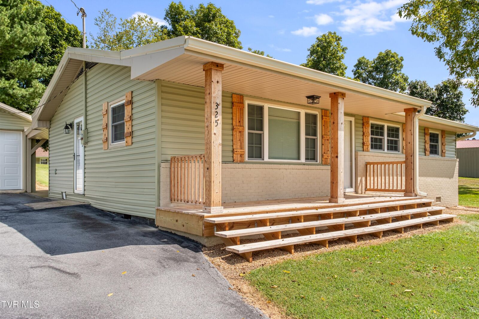 Property Photo:  325 Marcella Drive  TN 37818 