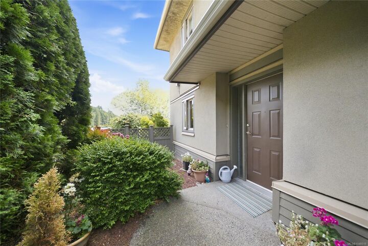 Property Photo:  4949 Wills Rd #113  BC V9T 2K4 