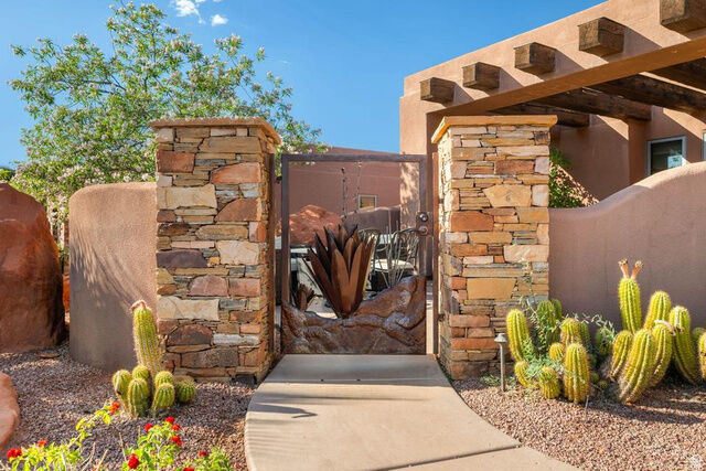 Property Photo: 2336 W Entrada Trl 36 UT 84770