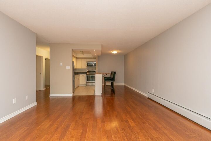 Property Photo:  1235 15th Avenue 202  BC V6H 2V6 