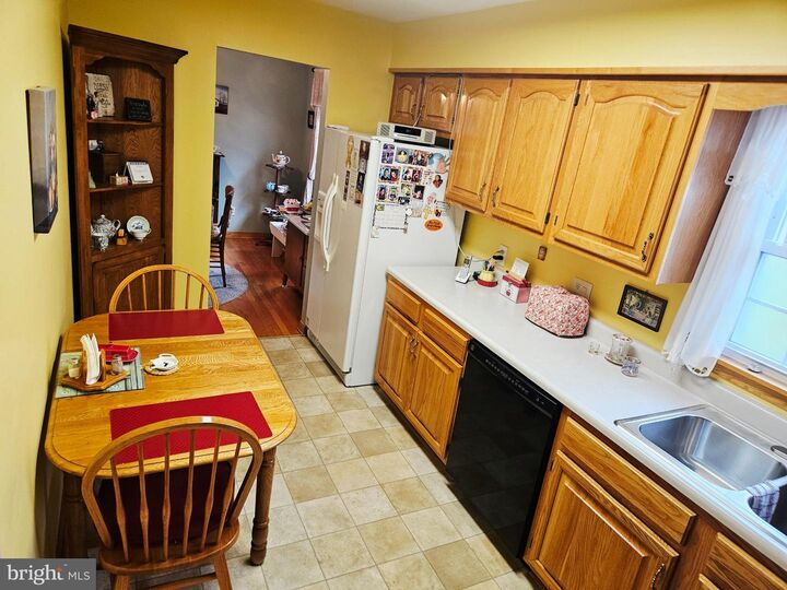 Property Photo: 25 Ren Roy Drive MD 21502