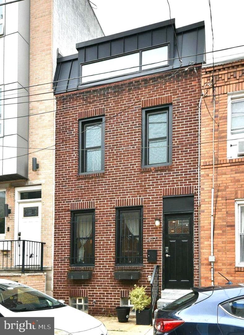 Property Photo: 1417 S Chadwick Street PA 19146