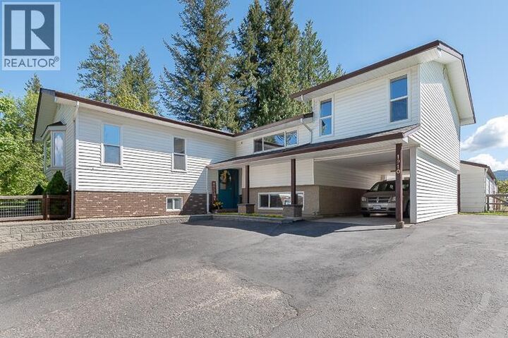 Property Photo:  1910 30 Street Southeast  BC V1E 2E6 