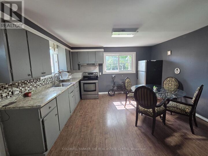 Property Photo:  119A Henry Street  ON L4N 1E2 