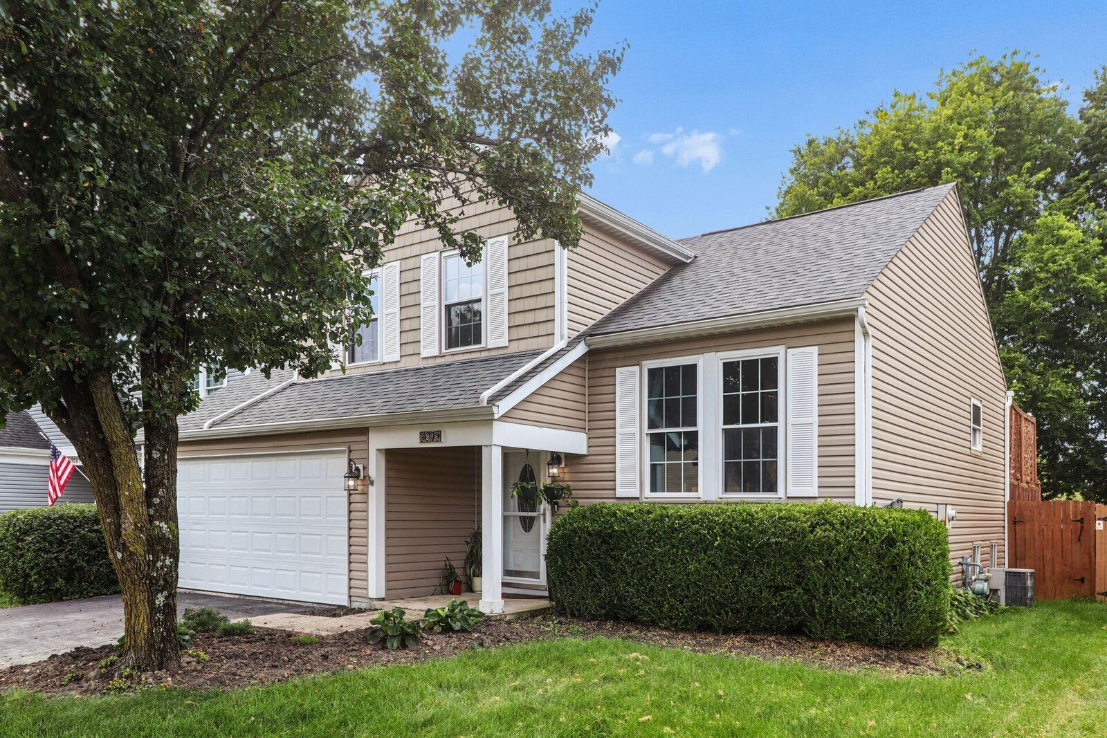 Property Photo:  3075 Sun Valley Drive  OH 43147 
