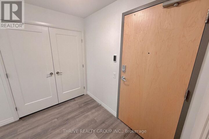 Property Photo:  373 Hill Street 307  ON N6B 1E3 