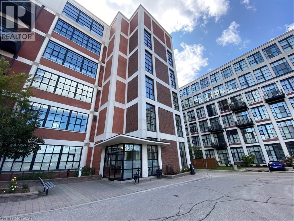 Property Photo:  404 King Street West 607  ON N2G 4Z9 