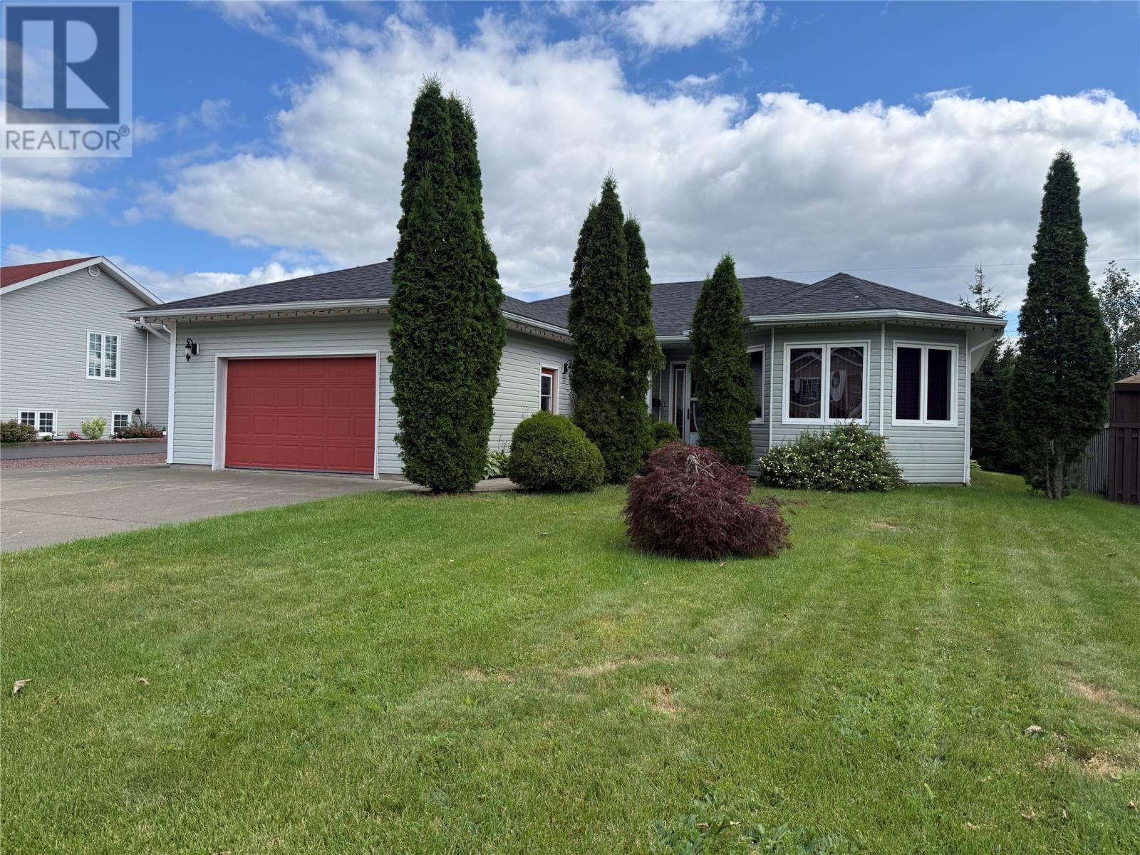 Property Photo:  8 Harmsworth Drive  NL A2A 2Y8 
