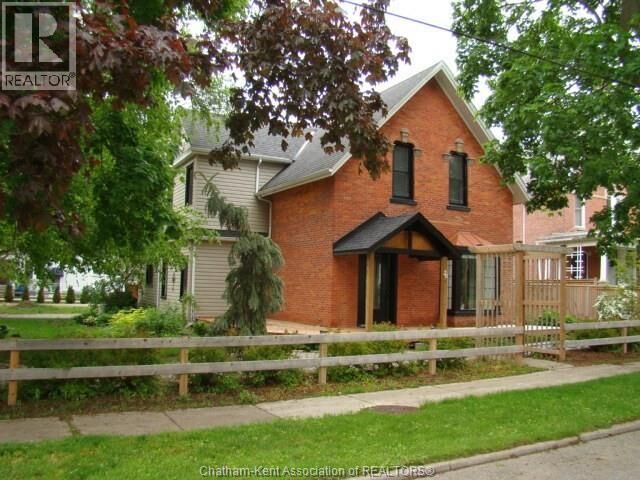 Property Photo: 26 Erie Street South ON N0P 2C0