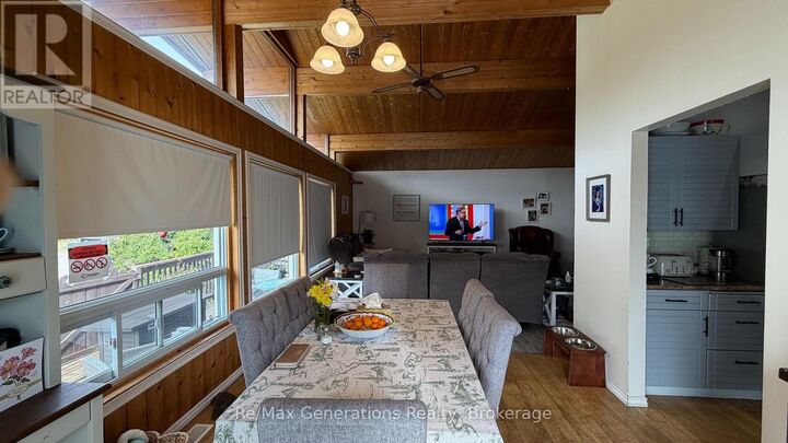 Property Photo:  37 Southridge Crescent North  ON P0T 2W0 