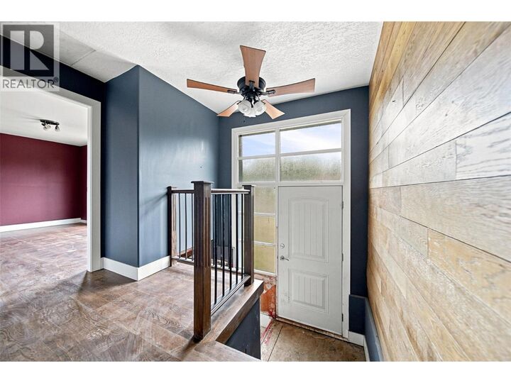 Property Photo:  1401 Chapman Street  BC V1K 1B8 