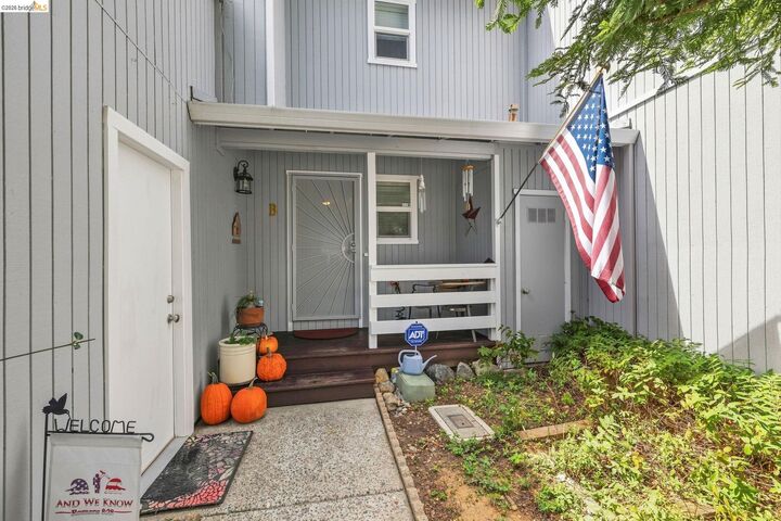 Property Photo:  18853 Manzanita Dr. B  CA 95383 