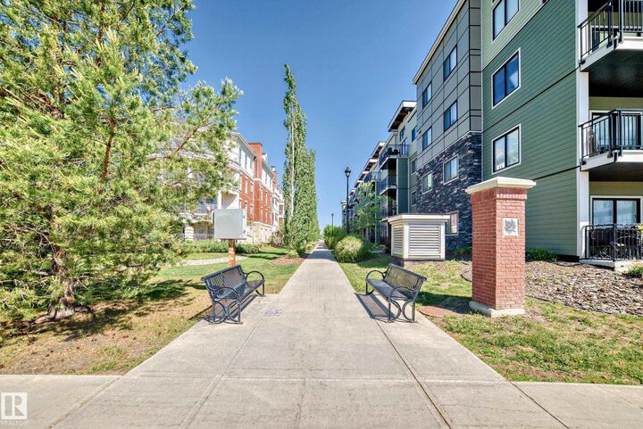 Property Photo:  560 Griesbach Parade Parade NW 306  AB T5E 6X1 