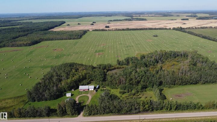 Property Photo:  NE 26 57 7 W4th County Of St. Paul  AB T0A 1A0 