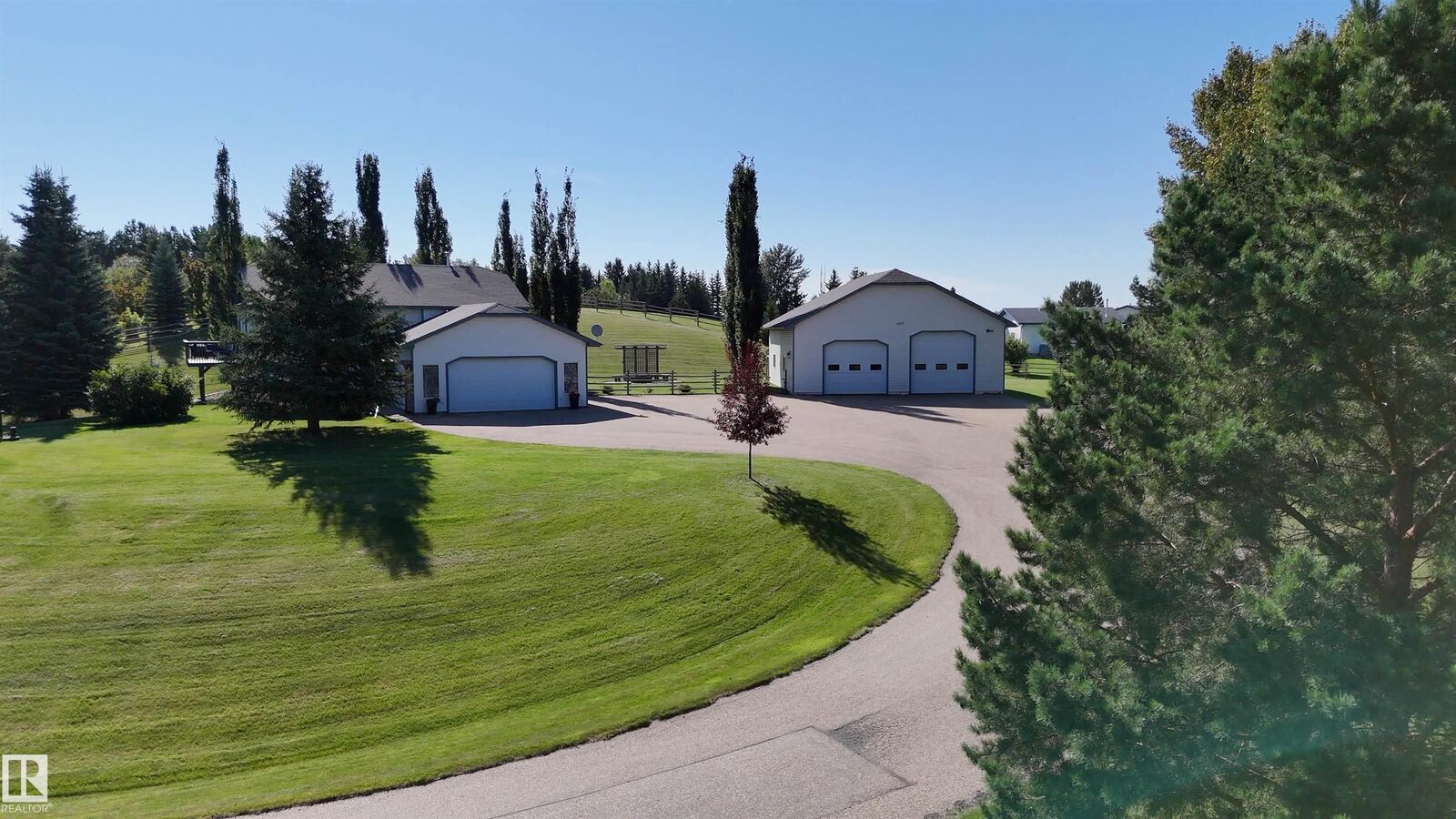 Property Photo: 53310 Rge Road 15 49 AB T7Y 0C3