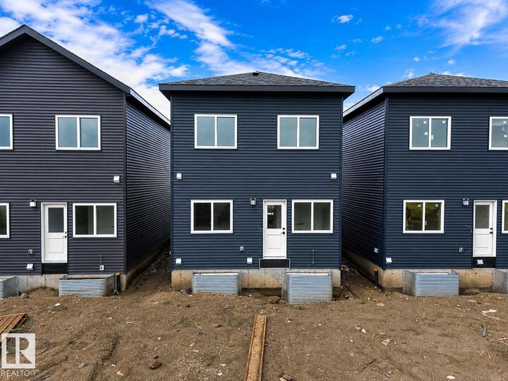 Property Photo:  510 Robinson Boulevard  AB T9E 1P8 