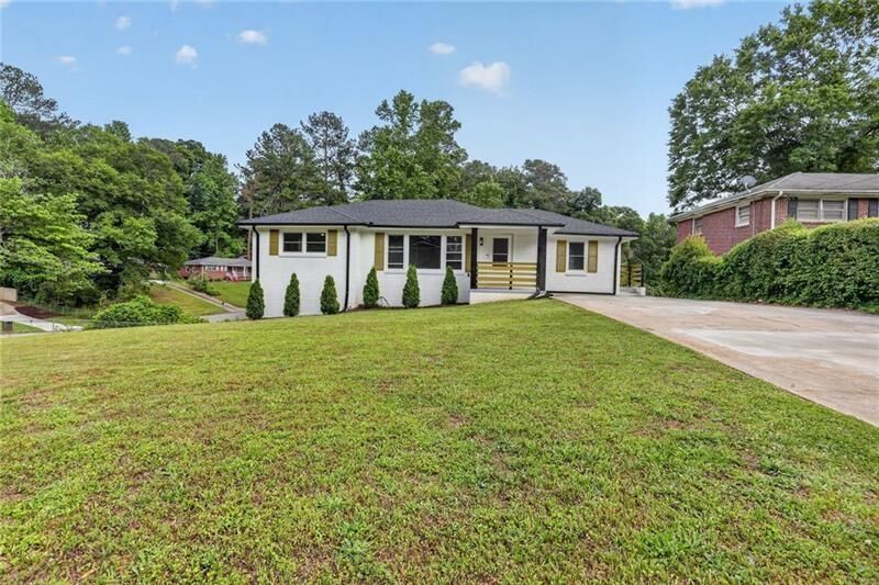 Property Photo: 3081 Glendale Court GA 30032