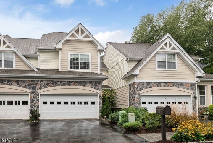Property Photo: 4 Kingsley Evans Cir NJ 07436