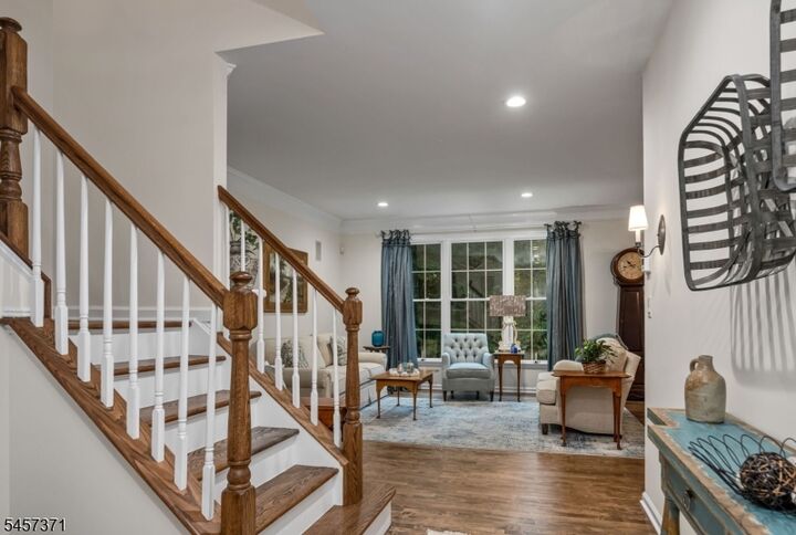 Property Photo:  4 Kingsley Evans Cir  NJ 07436 