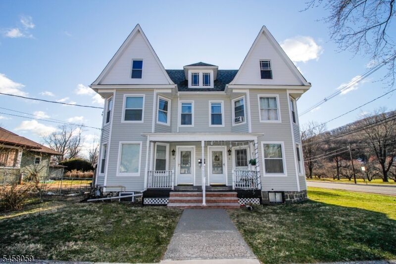 Property Photo:  2 Baker Ave  NJ 07801 