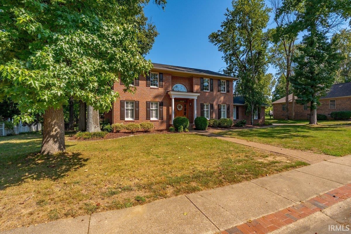 Property Photo:  7122 Wedgewood Drive  IN 47630 