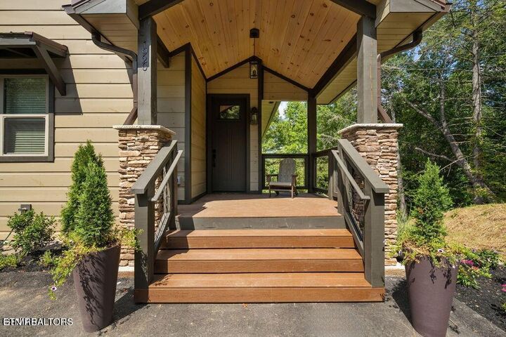 Property Photo:  1920 Smoky Cove Rd  TN 37876 