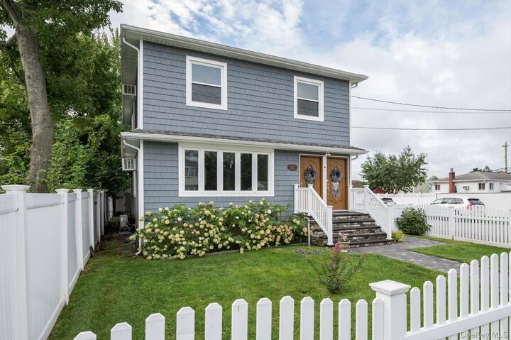 Property Photo: 672 Windmill Avenue NY 11704
