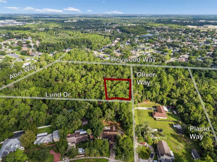 Property Photo:  14133 Lund Drive  FL 32826 