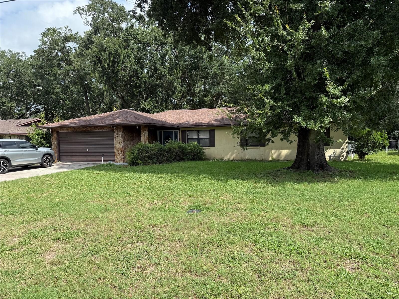 Property Photo:  124 N Pointe Drive  FL 33823 