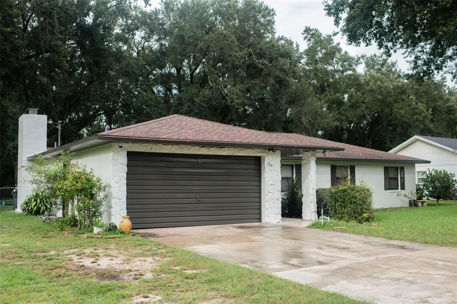 Property Photo: 124 N Pointe Drive FL 33823