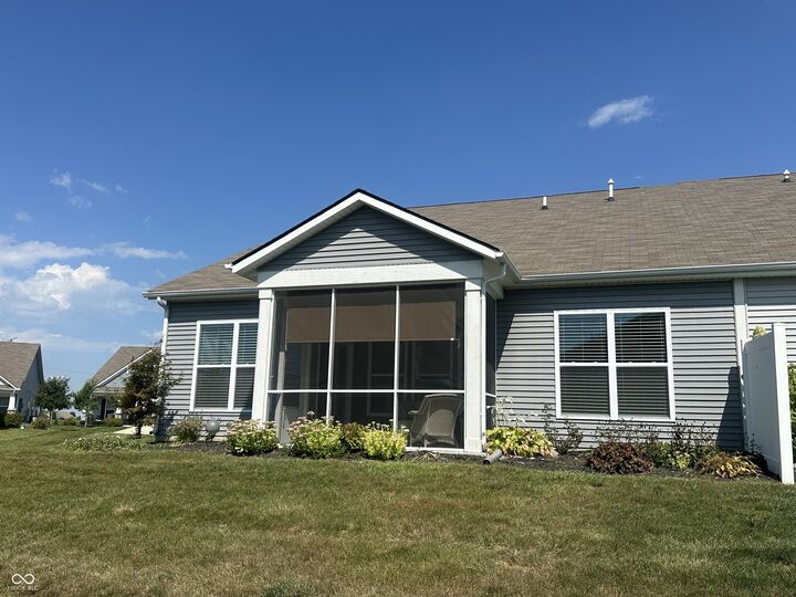 Property Photo:  6641 Red Barn Drive  IN 46075 