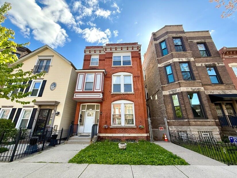 Property Photo:  3133 S Princeton Avenue 1  IL 60616 