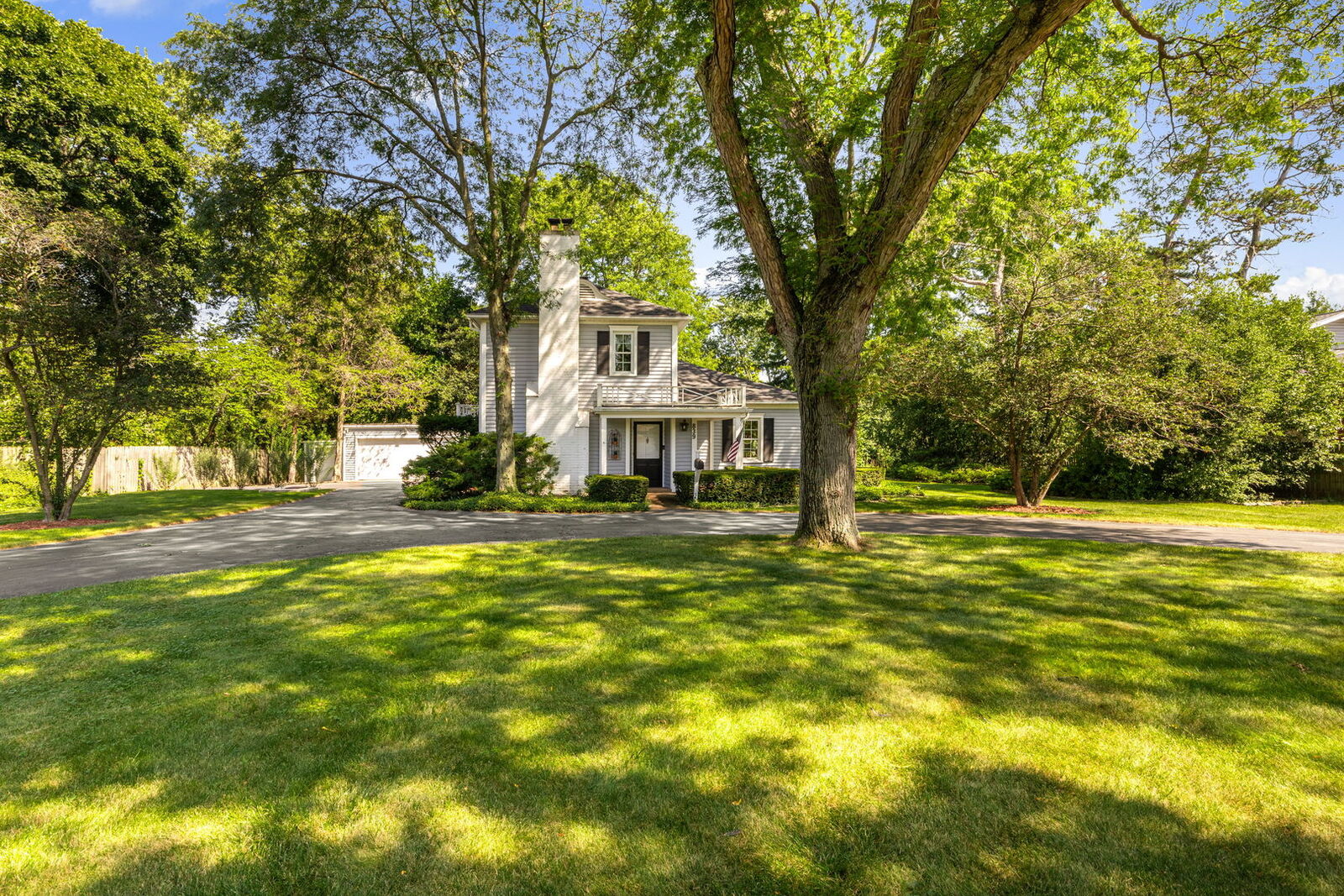 Property Photo: 839 Huber Lane IL 60025