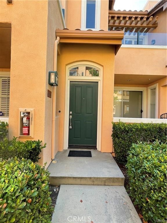Property Photo: 1406 Solvay Aisle CA 92606
