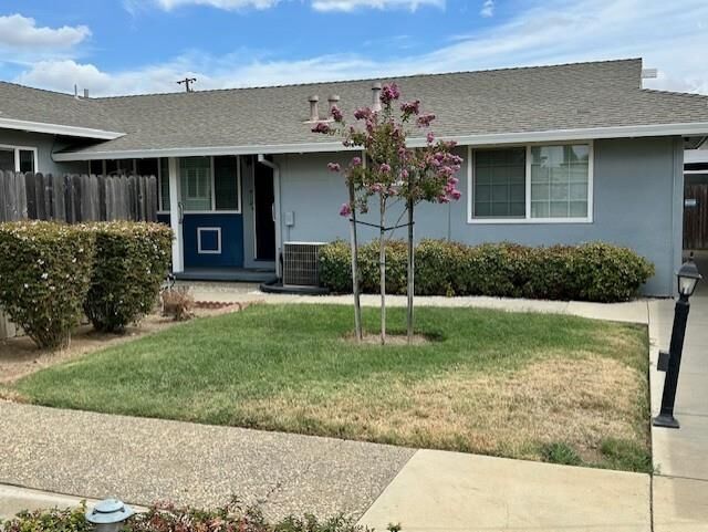 Property Photo:  102 E 18th Street 7  CA 95901 