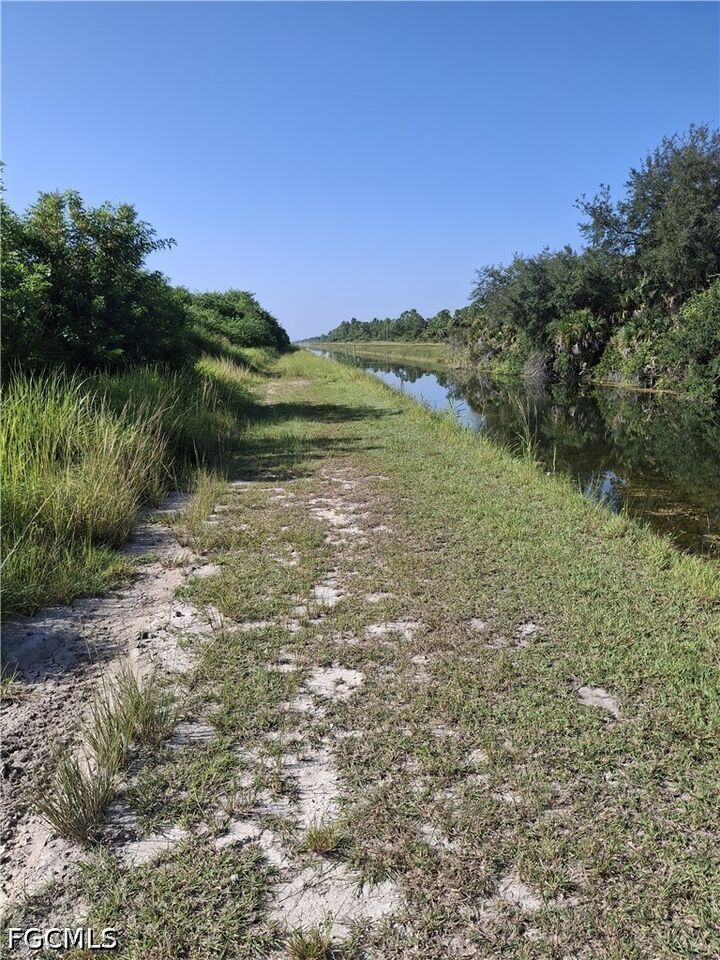 Property Photo: 7979 22nd Place FL 33935