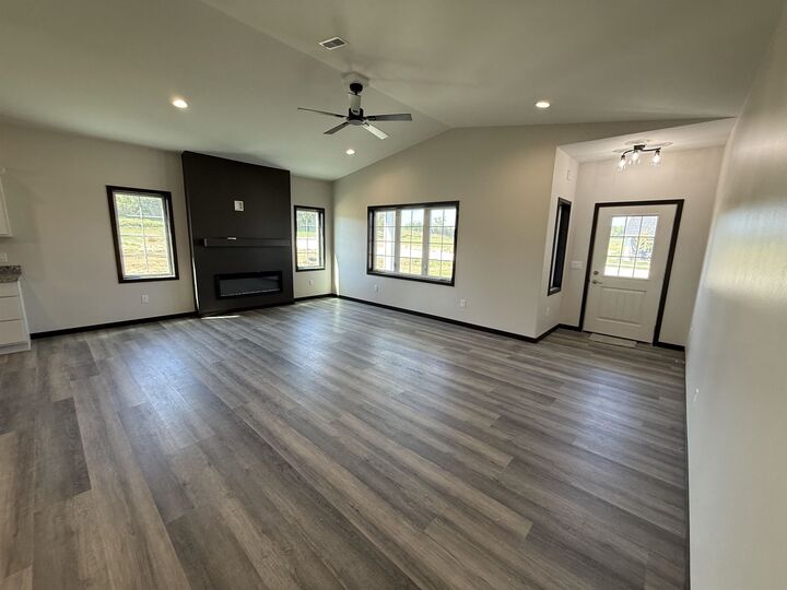 Property Photo:  3307 Stonebrook Ln  NE 68701 